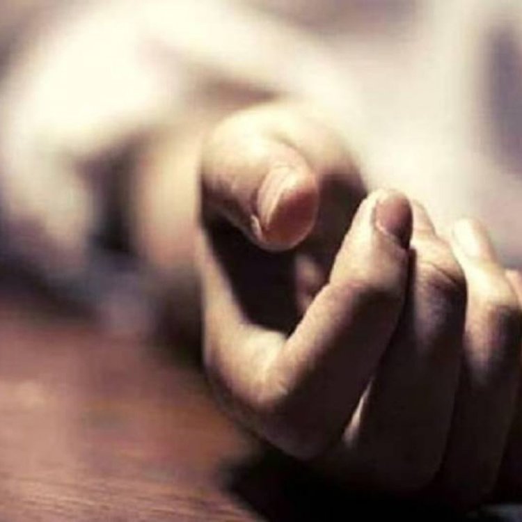 इंदौर में नवविवाहिता के सुसाइड में पति-ससुर पर केस:दहेज में बुलेट-50 हजार रुपए की मांग से थी परेशान, खुद को करंट लगाकर दी थी जान