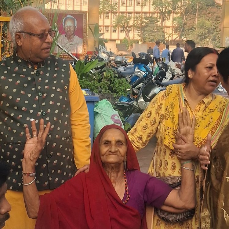 लायंस क्लब भोपाल संस्कार का निःशुल्क डायबिटीज जांच शिविर:98 साल की सूरज भाई की डायबिटीज सामान्य जबकि 32 वर्ष के युवा की अधिक