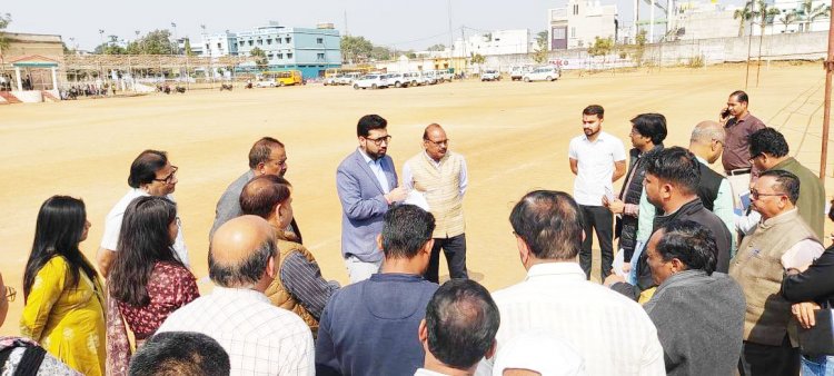 कलेक्टर ने गणतंत्र दिवस की तैयारियों का लिया जायजा