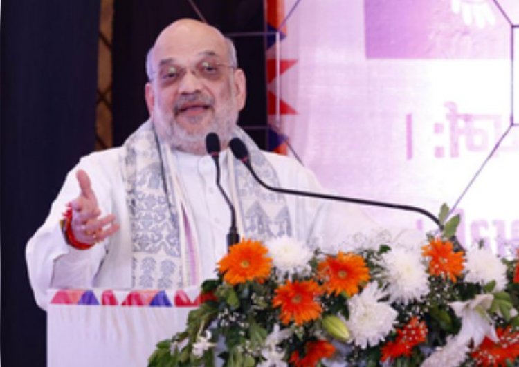 ‘संतजनों का आशीर्वाद लेने के लिए उत्सुक हूं’, कुंभ में स्नान करने से पहले बोले अमित शाह