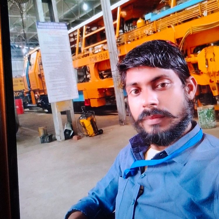 कटनी में रेलवे टेक्नीशियन की हुई मौत:एनकेजे में युवक का 3 दिन बाद मिला शव, अकेले रहता था