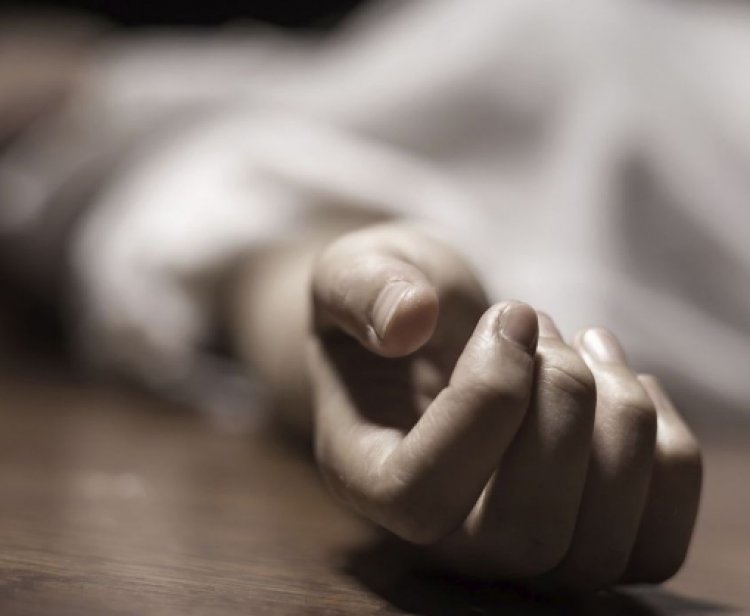 पिता की डांट से क्षुब्ध 16 वर्षीय बेटे ने कर ली आत्महत्या