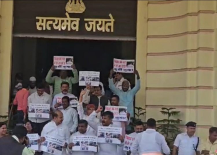 बिहार विधानसभा में अपराध को लेकर विपक्ष का जमकर हंगामा, राजद ने कहा - बिहार में कानून का राज समाप्त