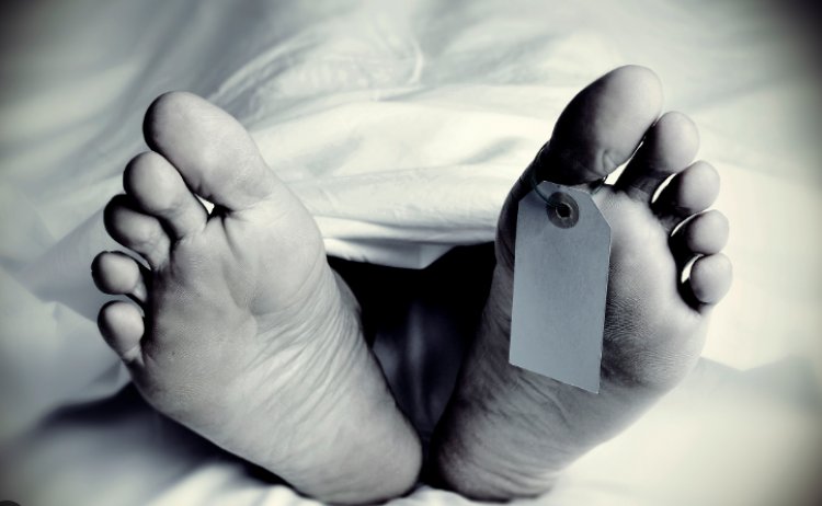 गाजा में इजराइल के हवाई हमलों में कम से कम 326 लोगों की मौत: अधिकारी